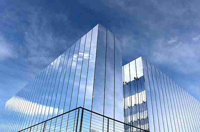 独家揭秘!每日大赛51相关人物现身回应